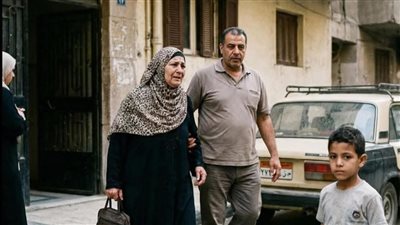 حبسها ابنها في مصحه